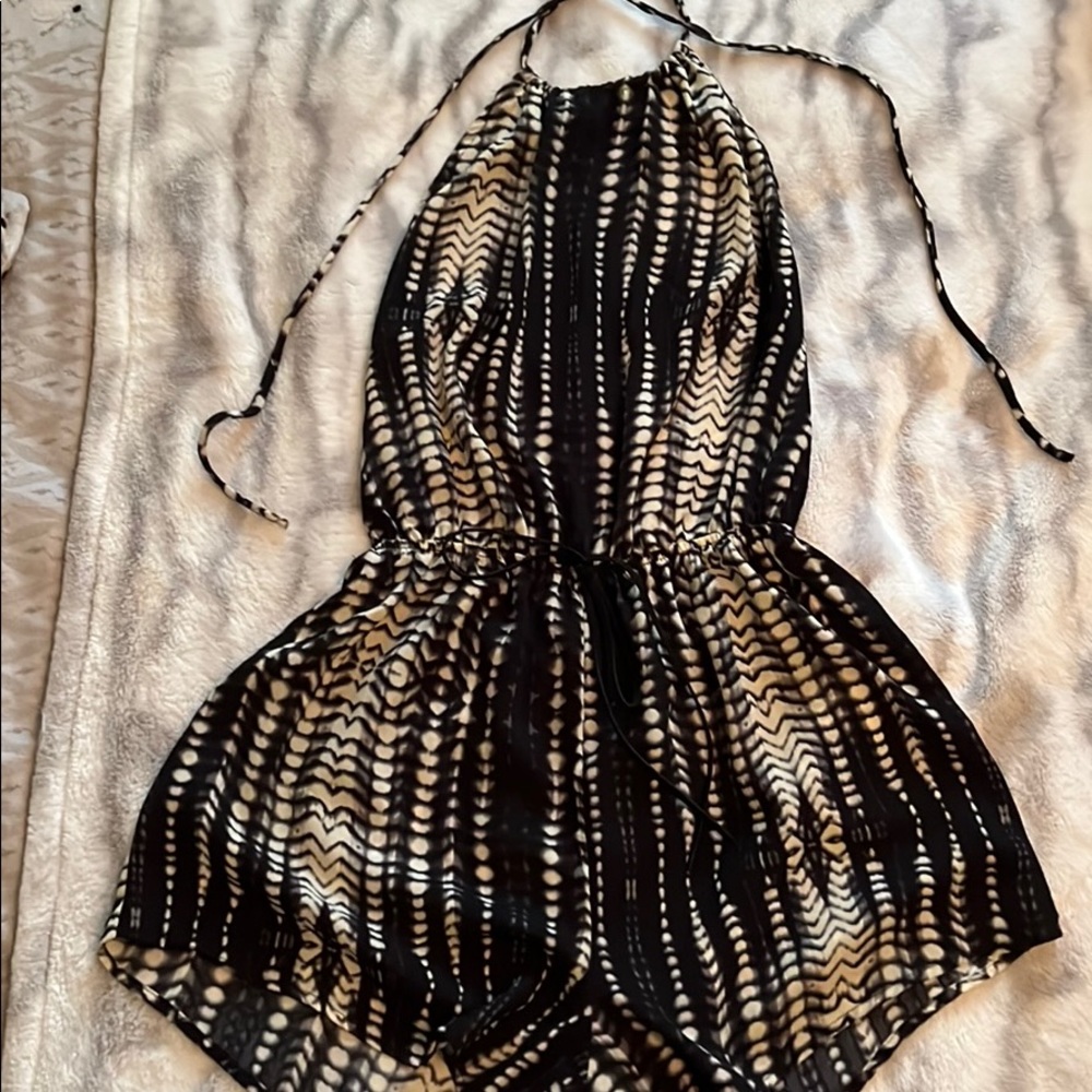 Backless romper